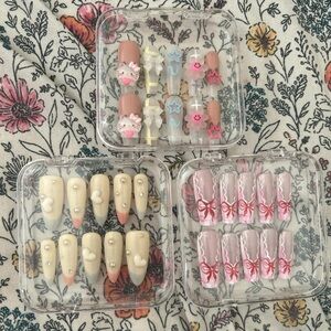 Acrylic press on nails